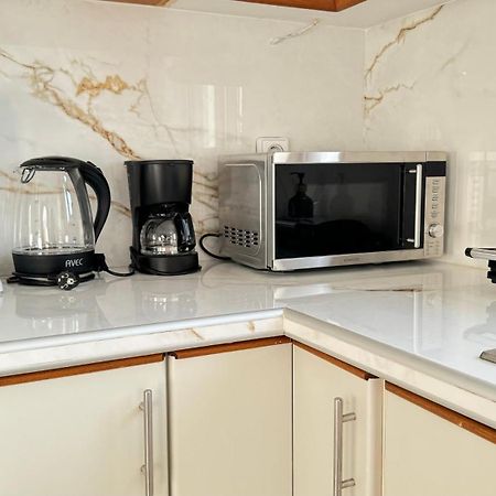 Sunny Apartment For Couples & Friends In Centre Iráclio Exterior foto