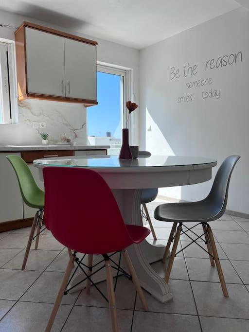 Sunny Apartment For Couples & Friends In Centre Iráclio Exterior foto